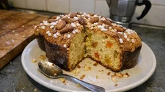 Colomba di Pasqua fatta in casa: soffice, profumata agli agrumi e facile da preparare