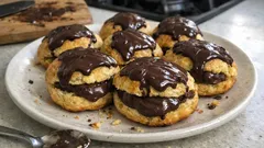 Bignè in friggitrice ad aria: leggeri e gonfi, con crema al cioccolato