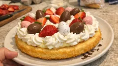 Crostata morbida di Pasqua: base soffice nello stampo furbo e crema al latte