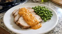 Arista di maiale in pentola con crema di verdure: morbida e saporita, senza forno