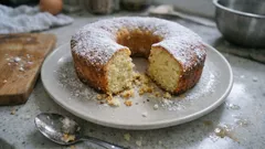 Ciambella al cocco soffice e profumata: con yogurt, resta morbida a lungo